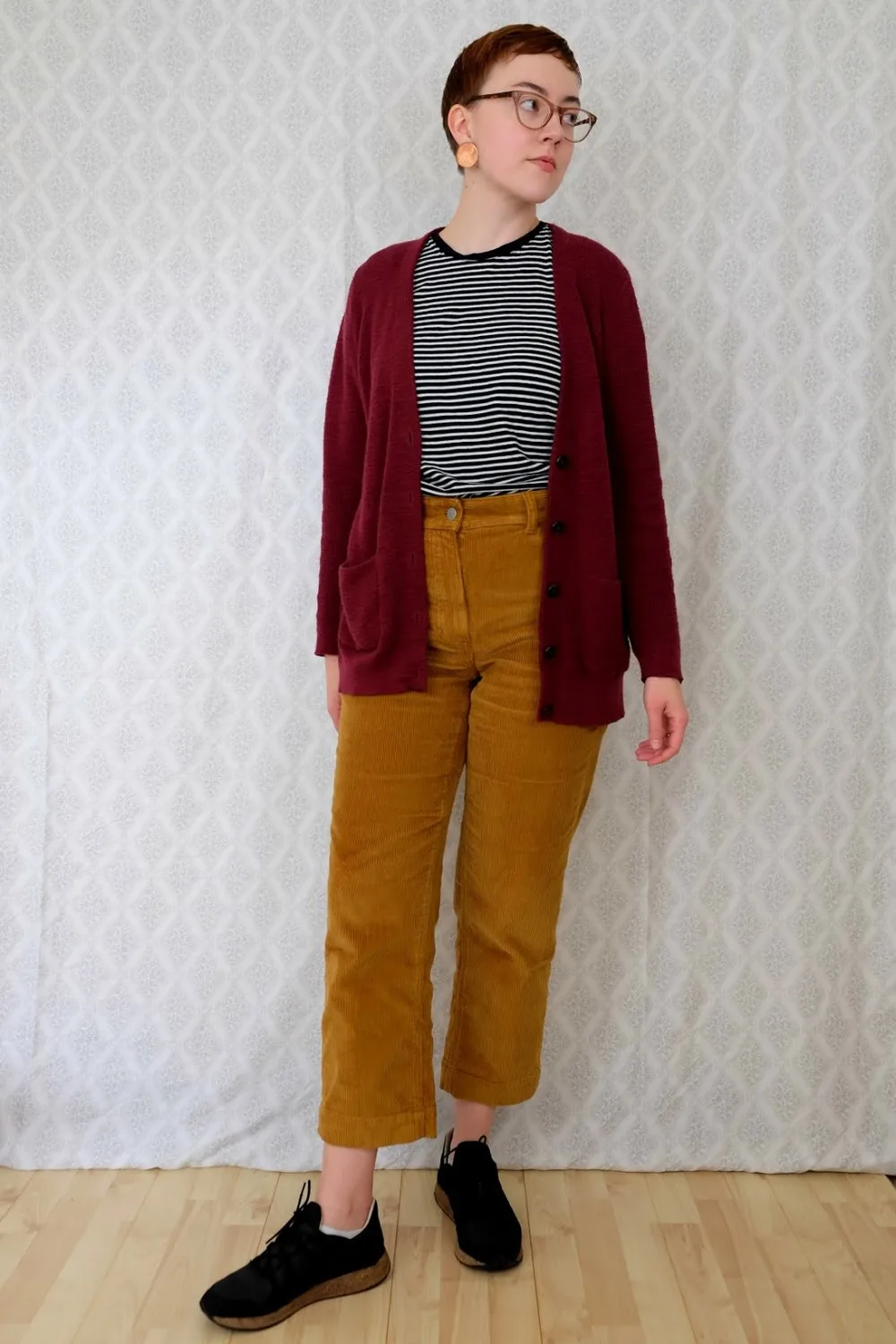 everlane corduroy straight jean in golden brown styling and review stylewise-blog.com